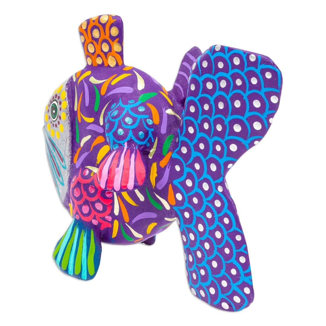Hand-Painted Blue-Violet Copal Wood Alebrije Fish Figurine - Mojarra's Blue-Violet Dream