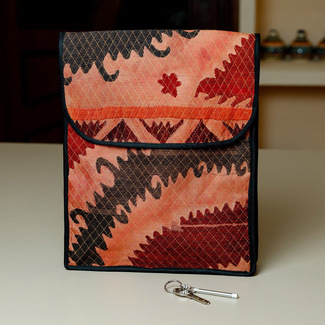 Chic Charm