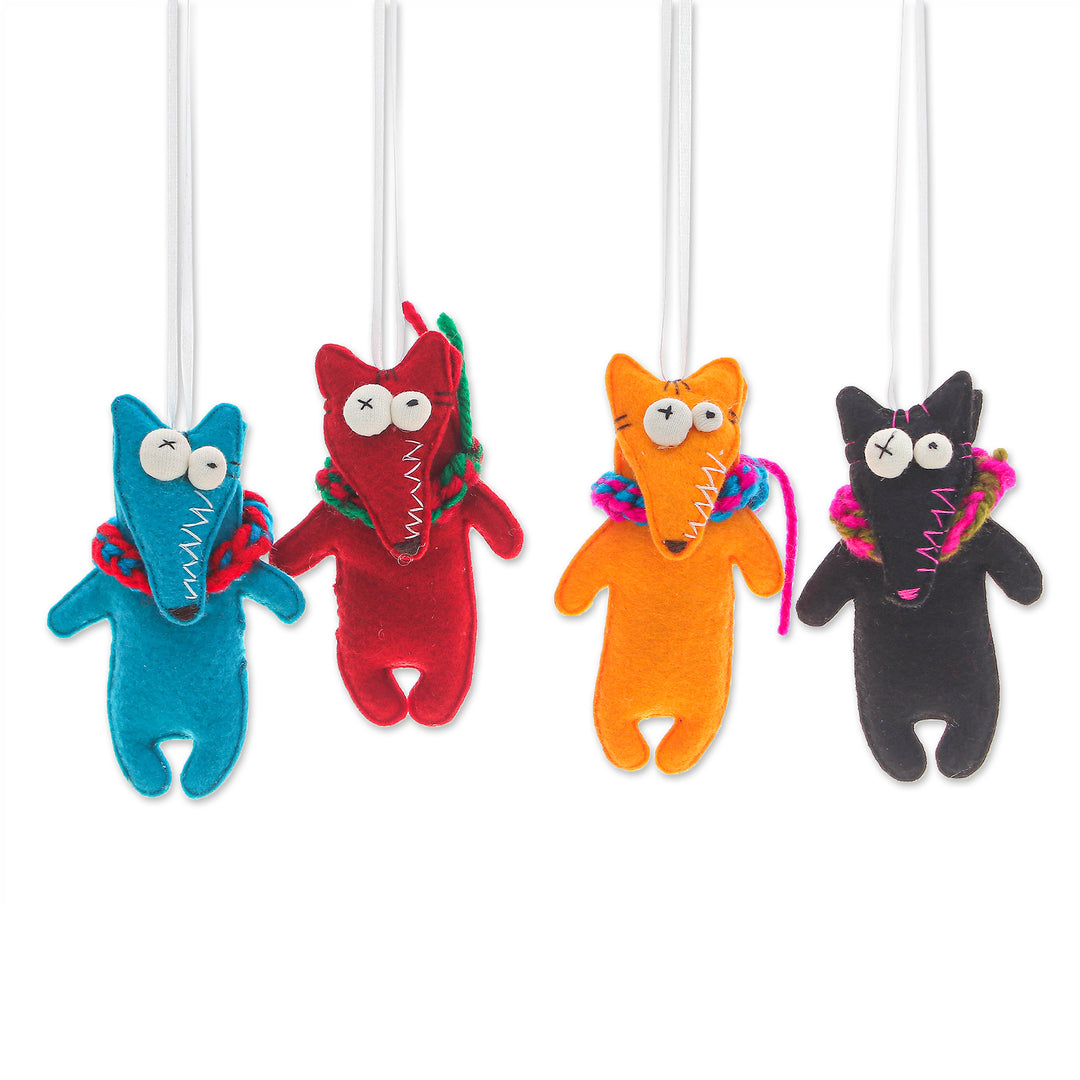 Set of 4 Handcrafted Fox Felt Ornaments in Diverse Hues - Colors & Foxes