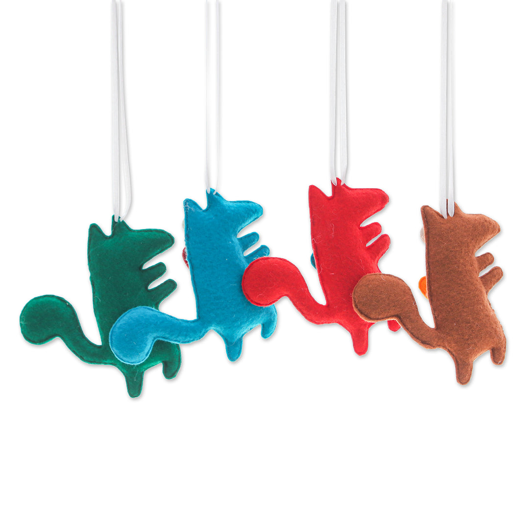 Set of 4 Handcrafted Wolf Felt Ornaments in Diverse Hues - Colors & Wolves