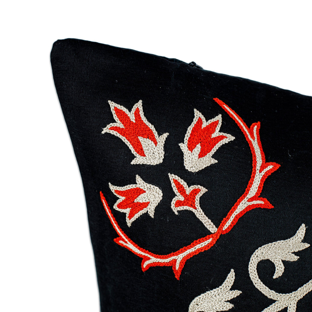 Star and Leafy-Themed Red and Black Cushion Cover - Night's Shine
