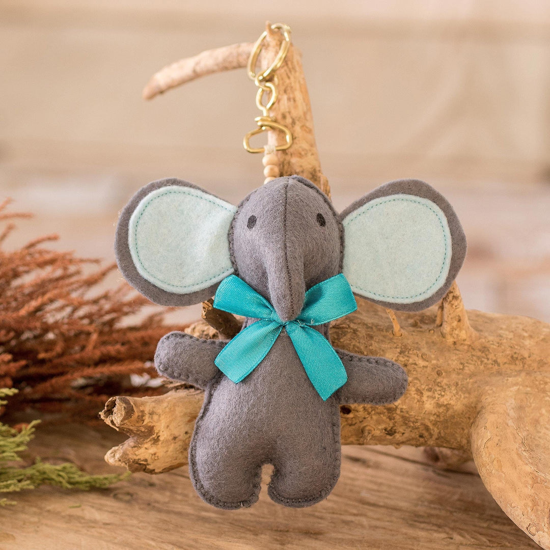 Petite Elephant