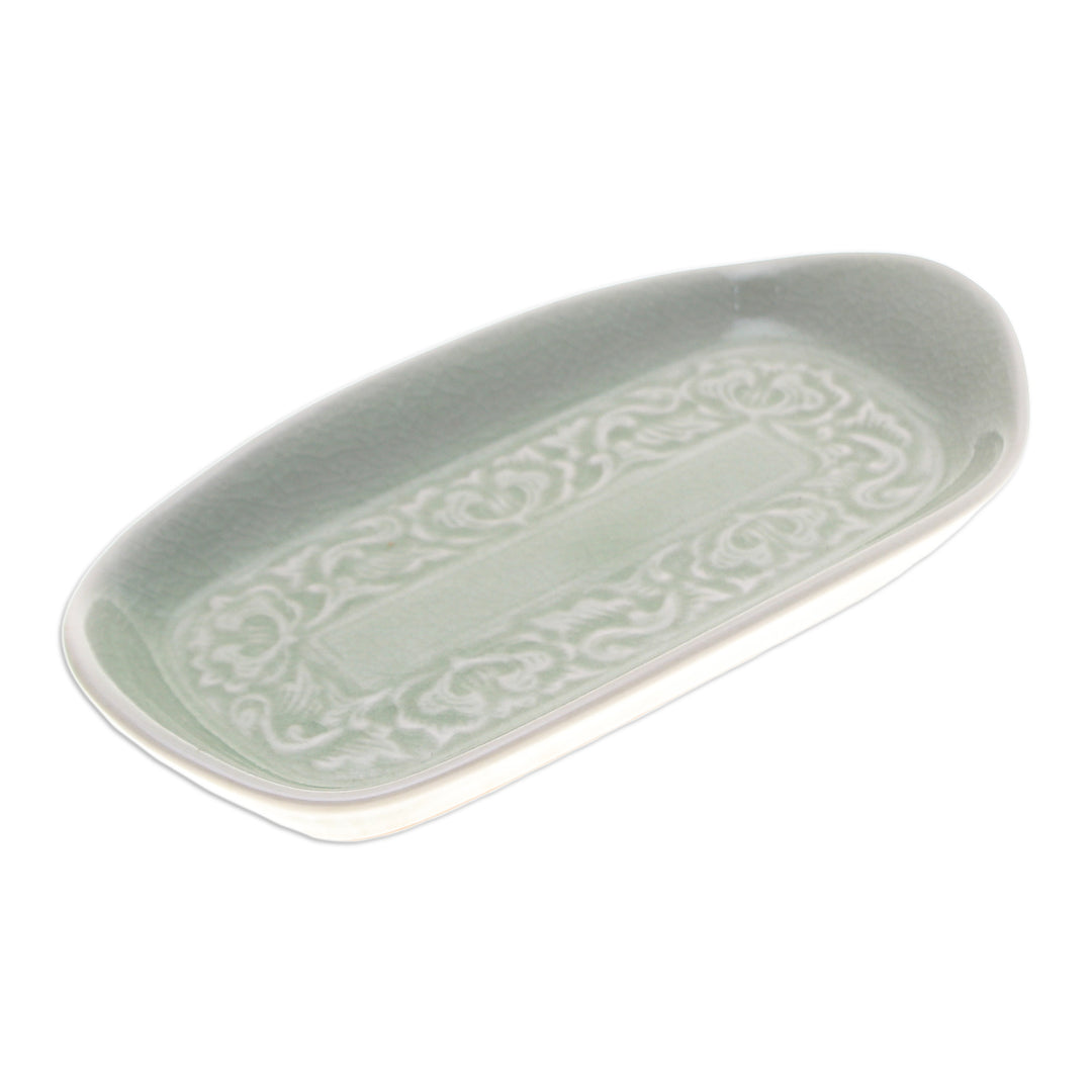 Handmade Celadon Ceramic Leaf-Themed Serving Bowl in Green - Thai Foliage
