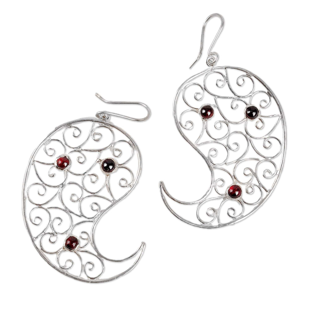 Paisley-Shaped Natural Garnet Filigree Dangle Earrings - Paisley of Passion