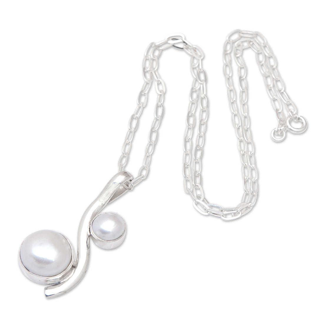 Sterling Silver Pendant Necklace with Grey Cultured Pearls - Exquisite Luminescence