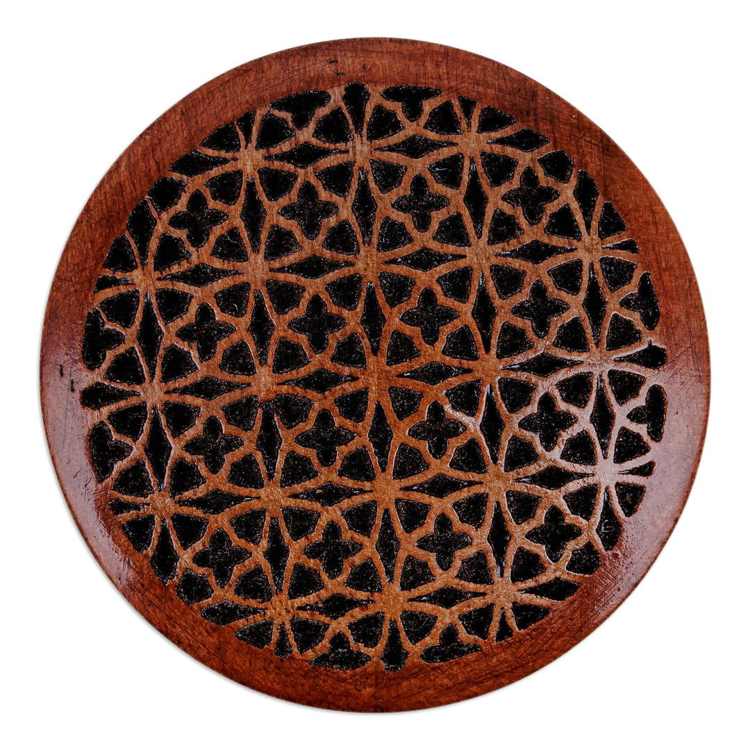 Handcrafted Quatrefoil-Patterned Mini Walnut Wood Ring Box - Temple's Essence