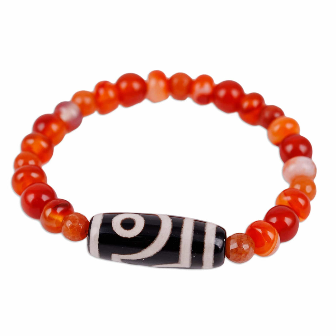 Carnelian and Agate Beaded Dzi Pendant Bracelet in Orange - Orange Fate