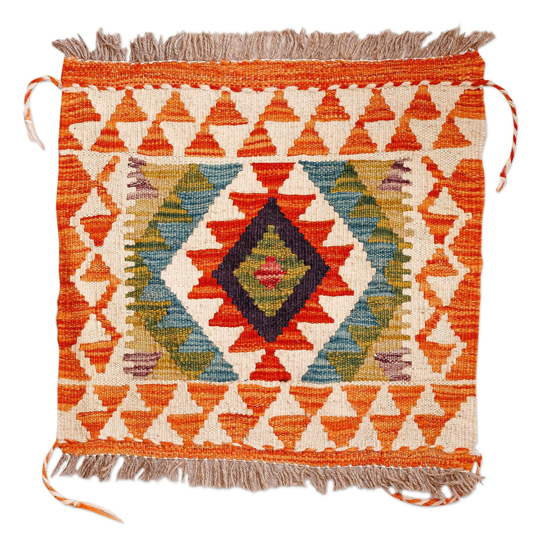 Hand-Knotted Wool Area Rug with Geometric Motifs (1.5x1.5) - Contemporary Geometry