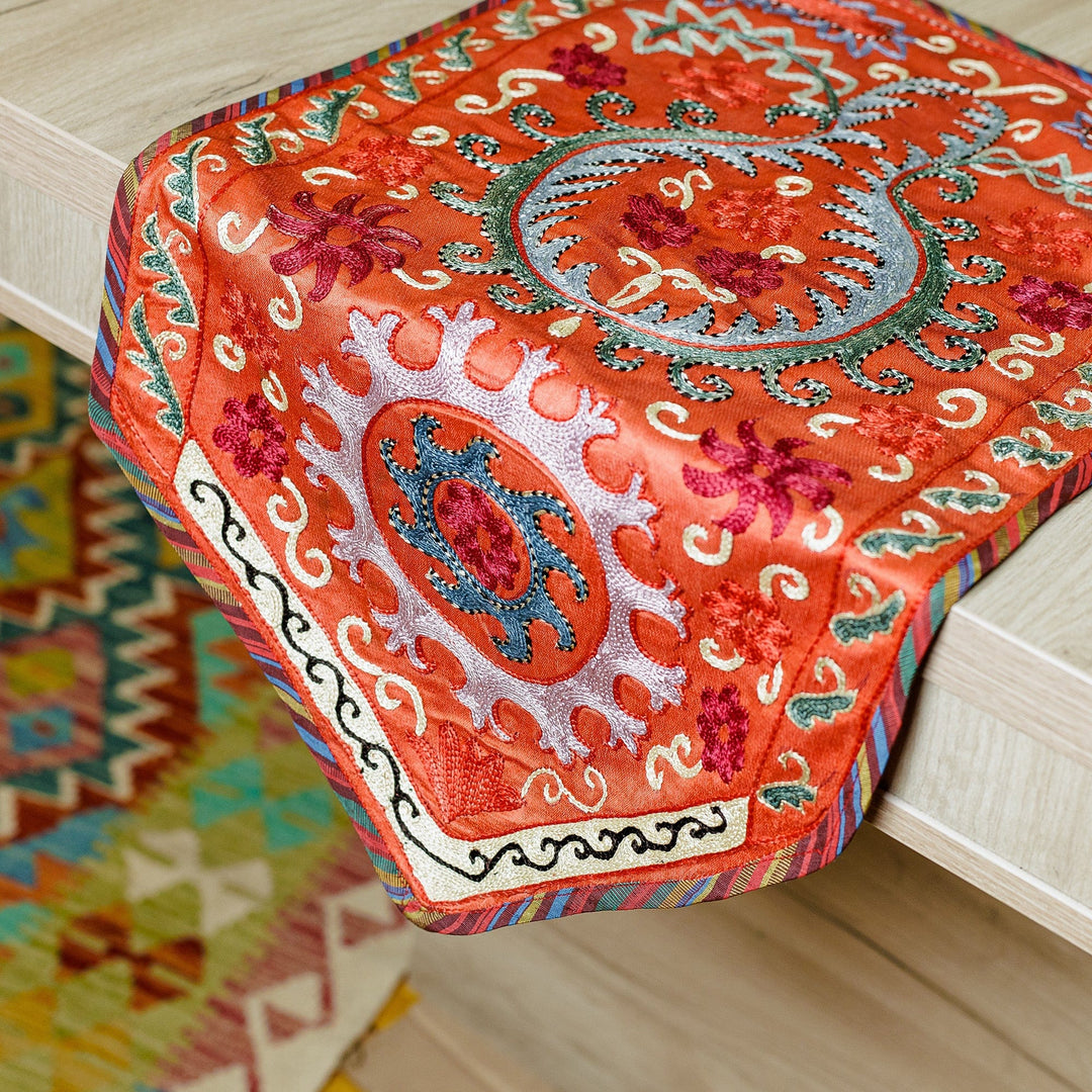 Traditional Embroidered Silk Wall Hanging in Vibrant Hues - Luxurious Uzbekistan