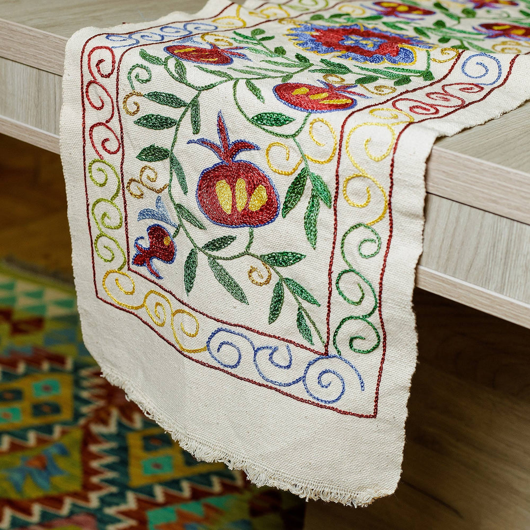 Classic Pomegranate-Themed Embroidered Cotton Table Runner - Nature's Passion