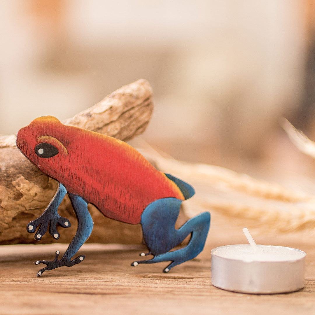 Hand-Painted Blue and Red Frog Recycled Pinewood Magnet - Froggy Tropic