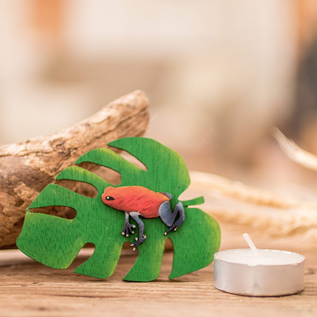 Nature-Themed Hand-Painted Leaf and Frog Pinewood Magnet - Leafy Eden