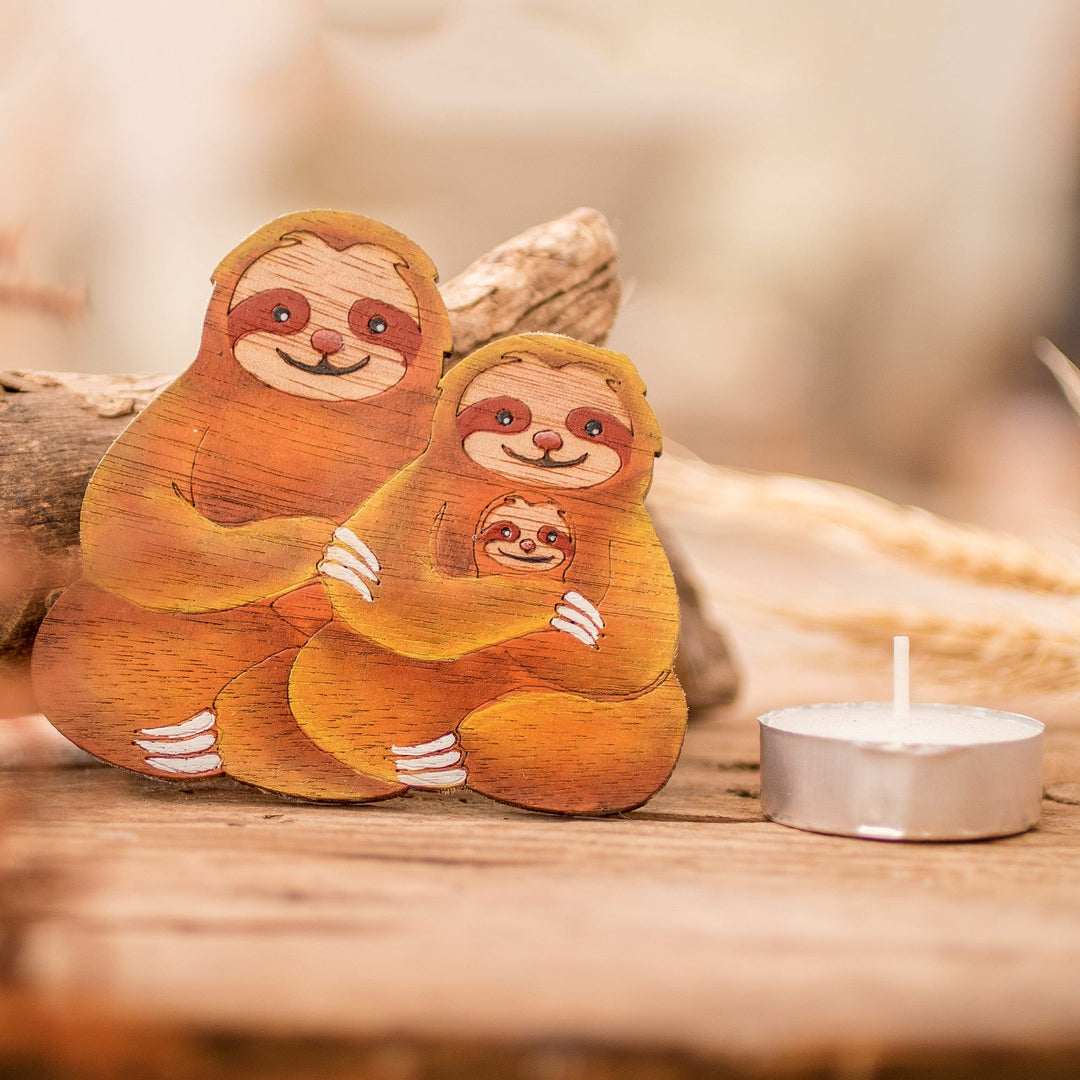 Hand-Painted Sloth Family Recycled Pinewood Magnet - Familiar Sloth