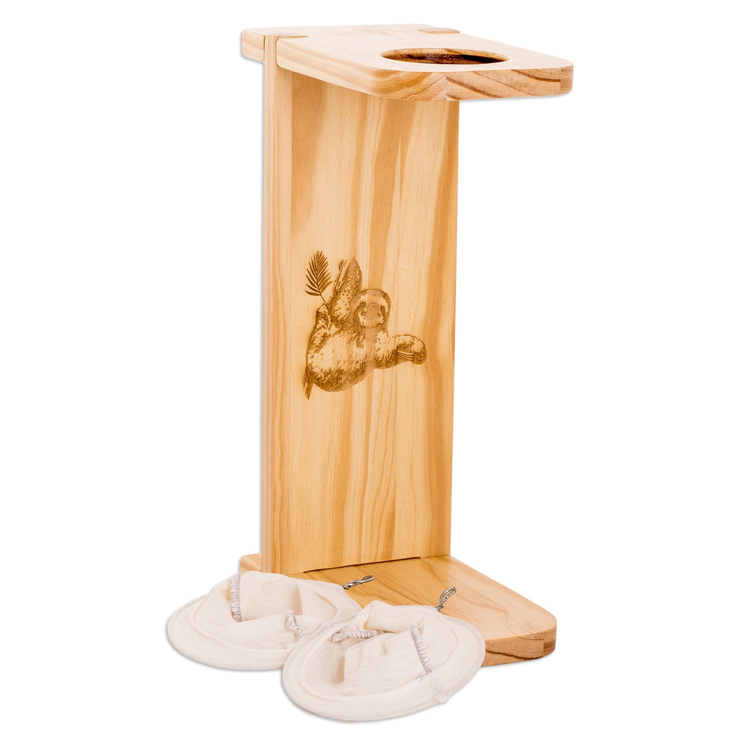 Sloth-Themed Pinewood Single-Serve Drip Coffee Stand - Peaceful Scents