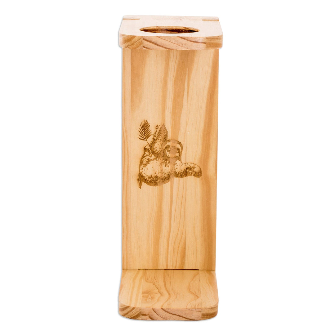 Sloth-Themed Pinewood Single-Serve Drip Coffee Stand - Peaceful Scents