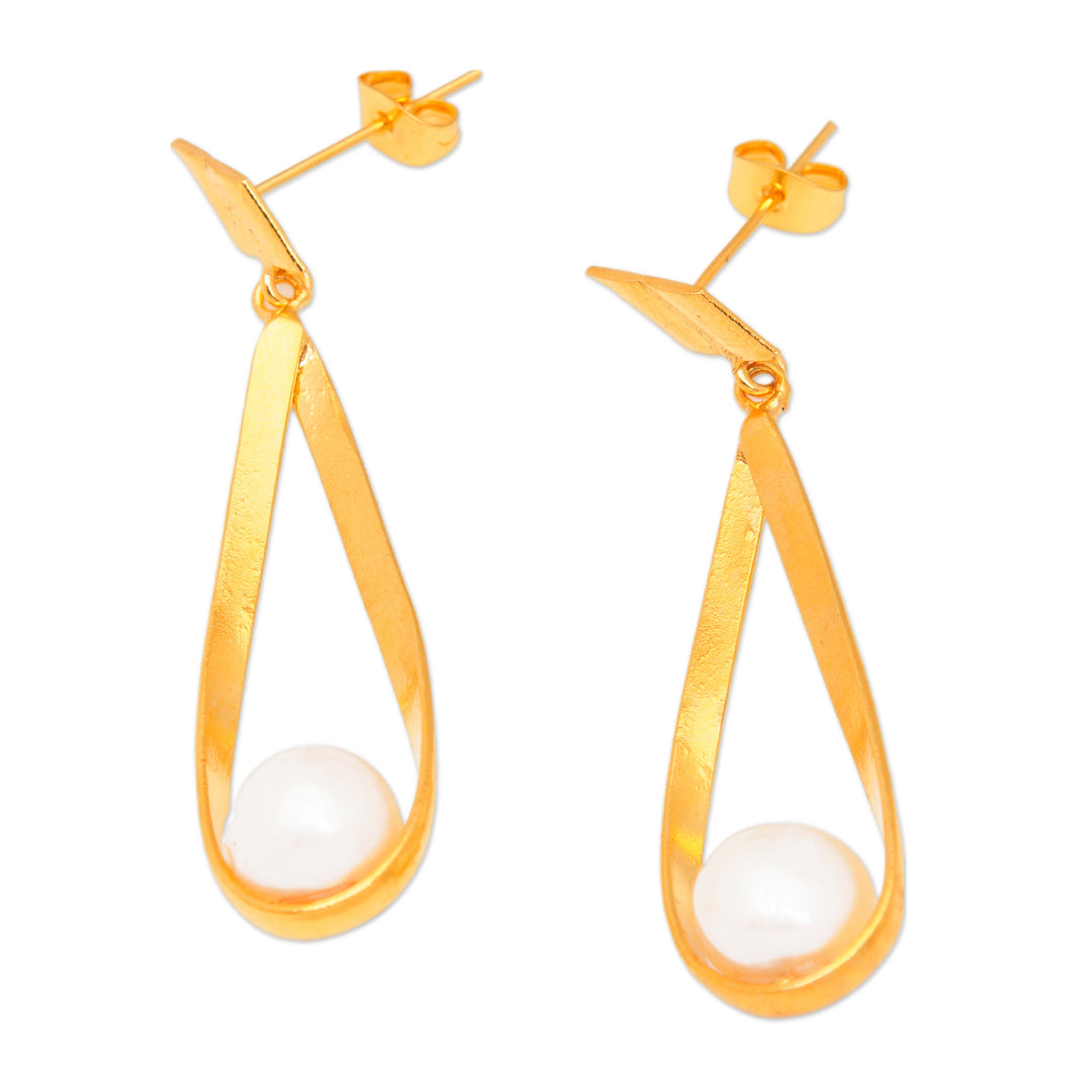 Polished 18k Gold-Plated Cultured Pearl Dangle Earrings - Trendy Grace