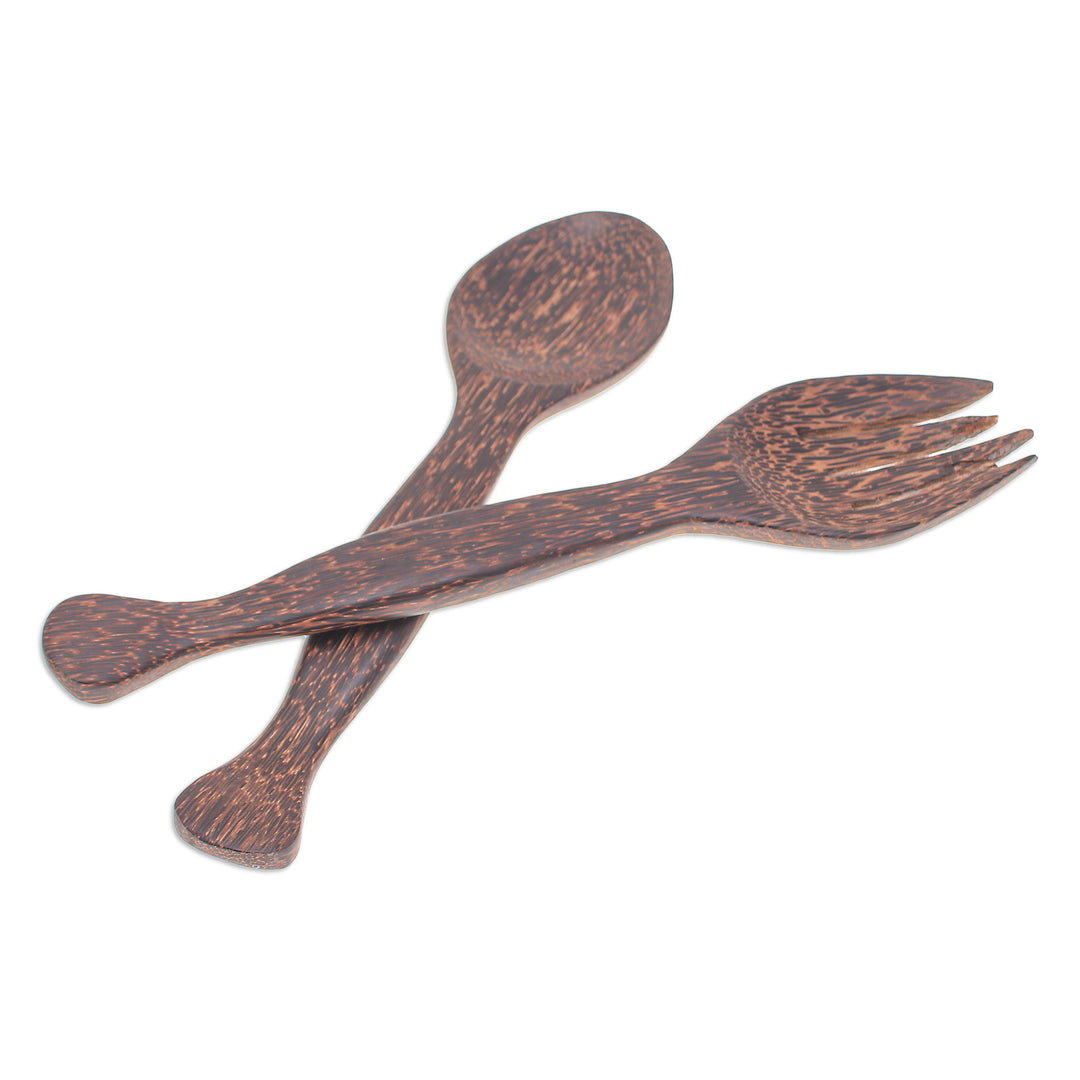 Hand-Carved Palmyra Palm Wood Salad Serving Set (Set of 2) - Island Flavor