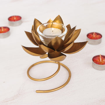 Lotus Flame in Gold