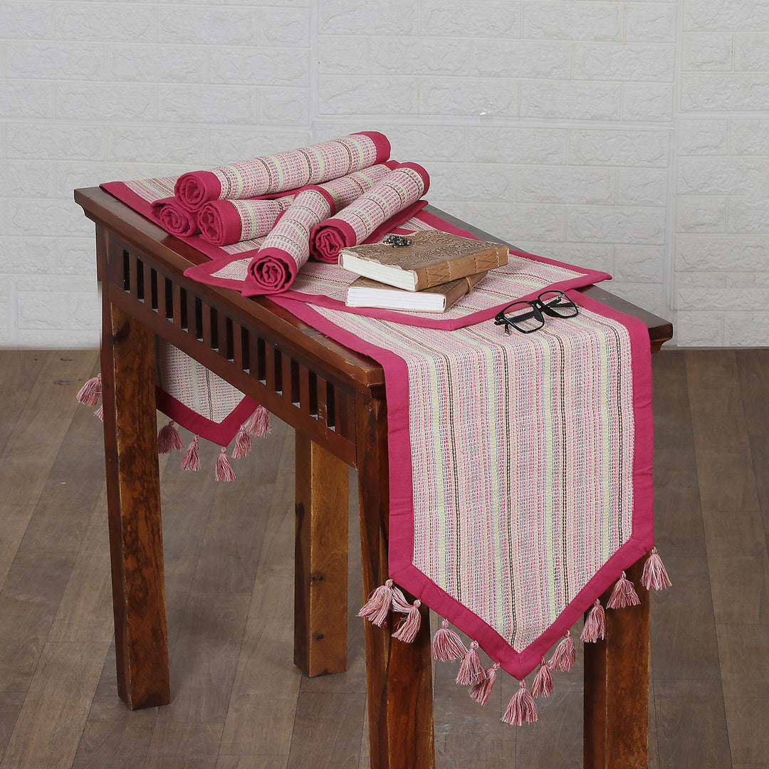 Handmade Pink Cotton Table Runner and Placemats (Set of 5) - Pink Grace