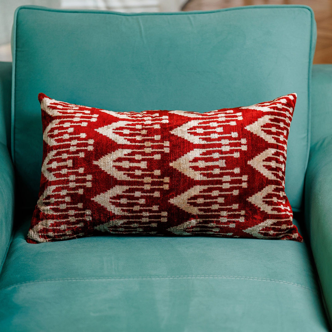 Handcrafted Crimson and White Bakhmal Silk Cushion Cover - Crimson Era