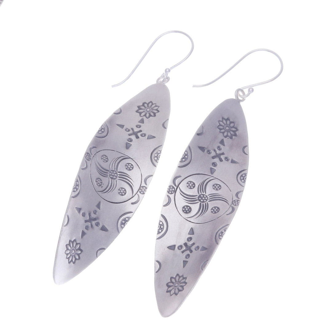Folk Art Leaf-Shaped Hill Tribe Silver Dangle Earrings - Divine Leaves