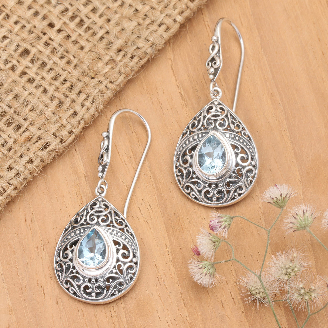 Regal Paradise in Blue