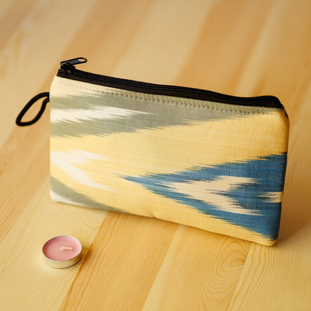 Geometric Ikat Patterned Cotton Cosmetic Bag with Zipper - Blue Arrow