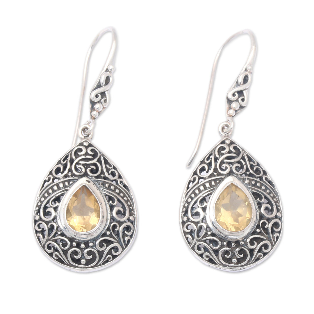 Traditional One-Carat Faceted Citrine Dangle Earrings - Regal Paradise in Yellow