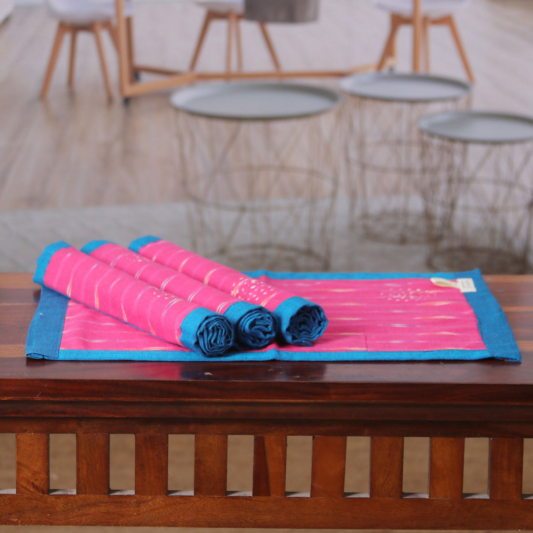 Set of 4 Reversible Cotton Placemats in Blue and Red - Ikat Glory