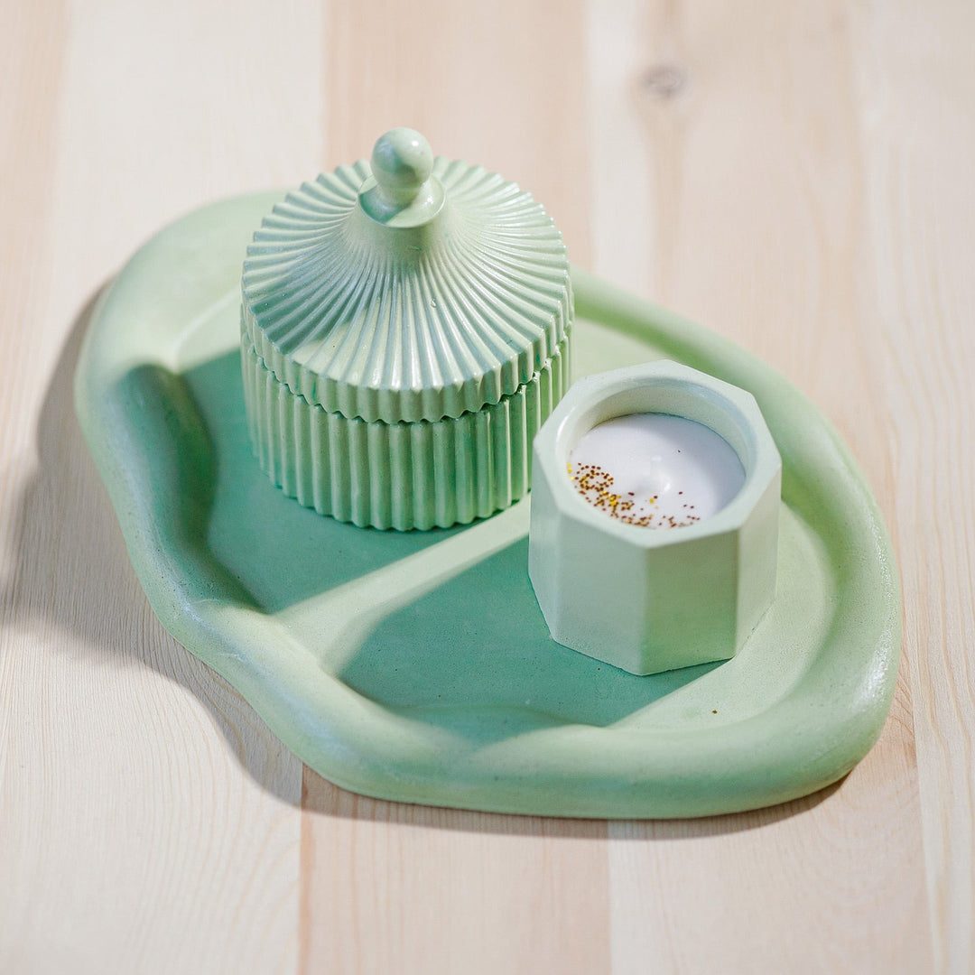 Green Plaster and Wax Candleholder and Tray Set (3 Pieces) - Green Aromas