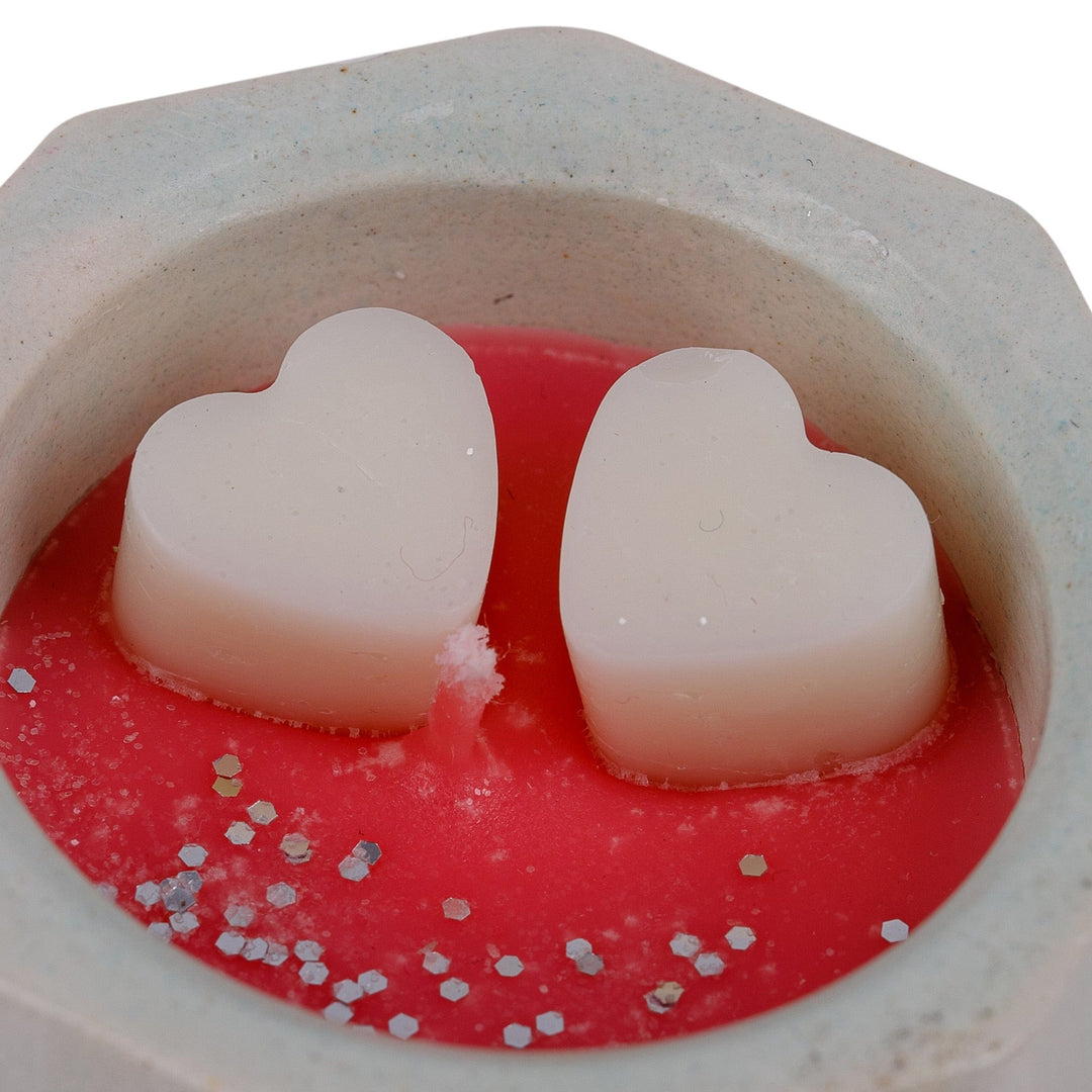 Romantic Plaster and Soy Wax Candle with Heart Motifs - Realm of Love