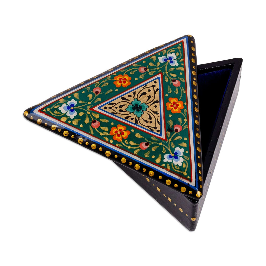 Handmade Green Triangular Jewelry Box with Floral Details - Triangular Vitality