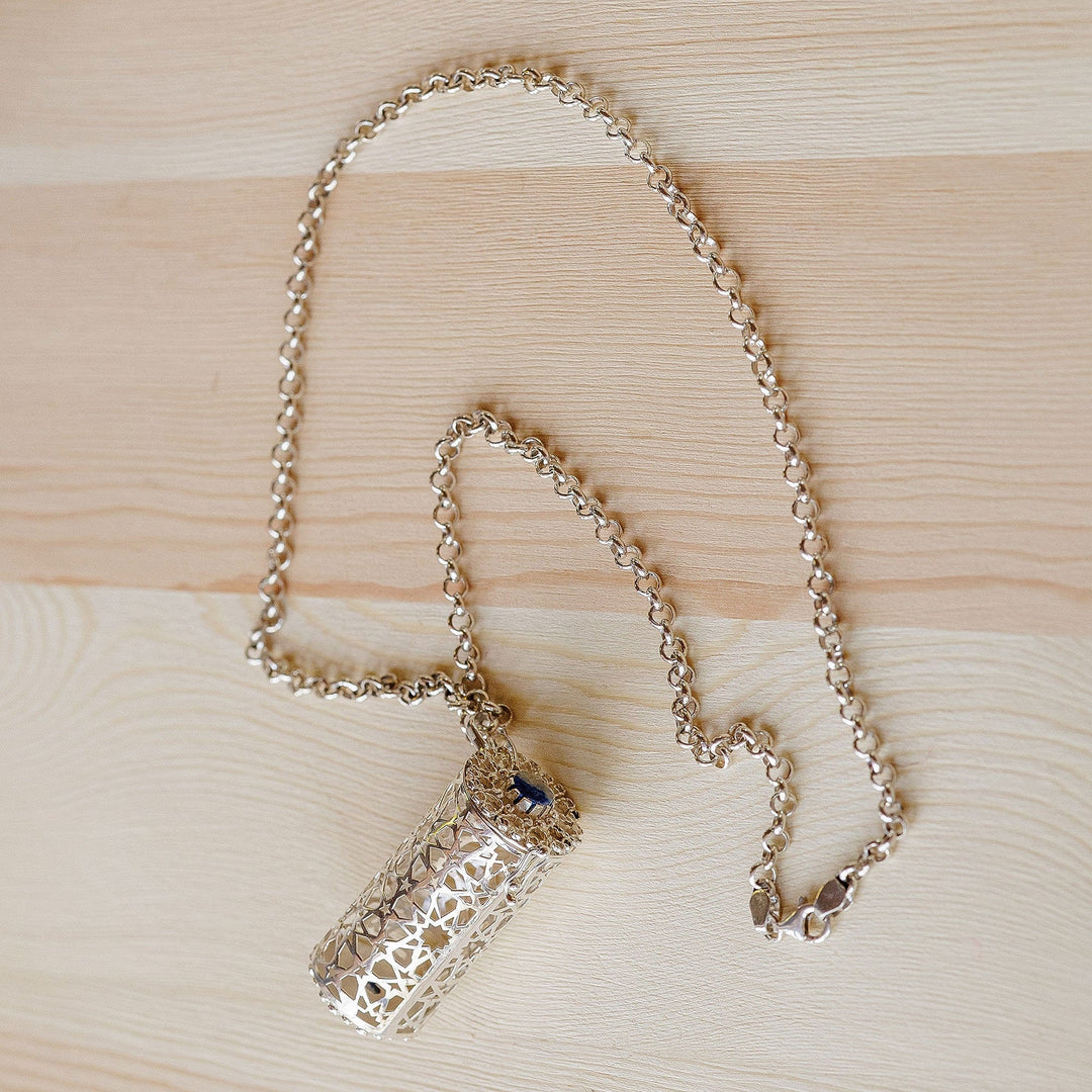 Star-Themed Natural Lapis Lazuli Locket Pendant Necklace - Message of Magic