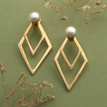 Pearly Diamonds