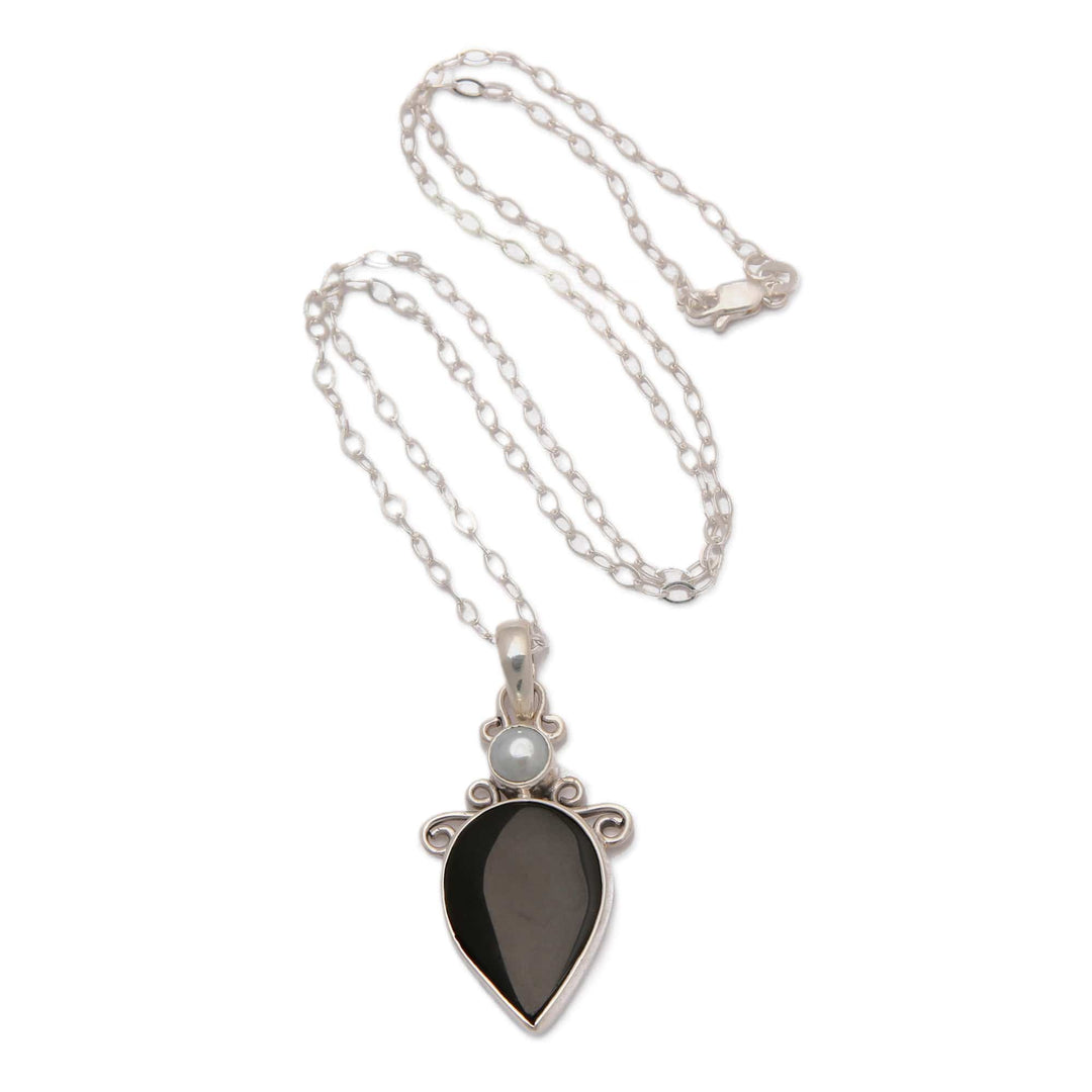 925 Silver Onyx & Cultured Pearl Pendant Necklace from Bali - Night and Day