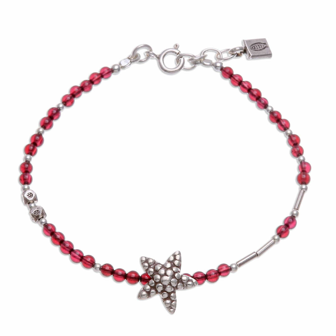 Starfish-Themed Natural Garnet Beaded Pendant Bracelet - Passionate Celebrity