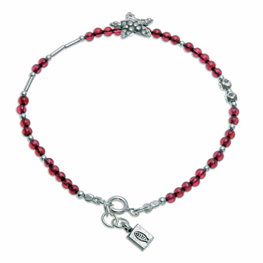 Starfish-Themed Natural Garnet Beaded Pendant Bracelet - Passionate Celebrity
