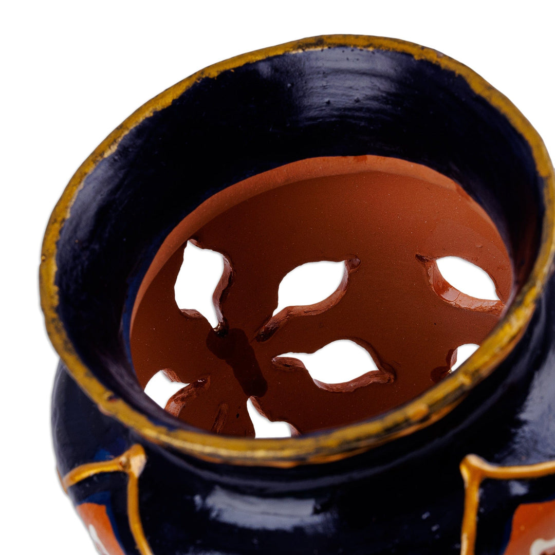 Hand-Painted Vase-Shaped Porcelain Tealight Candleholder - Traditional Lights