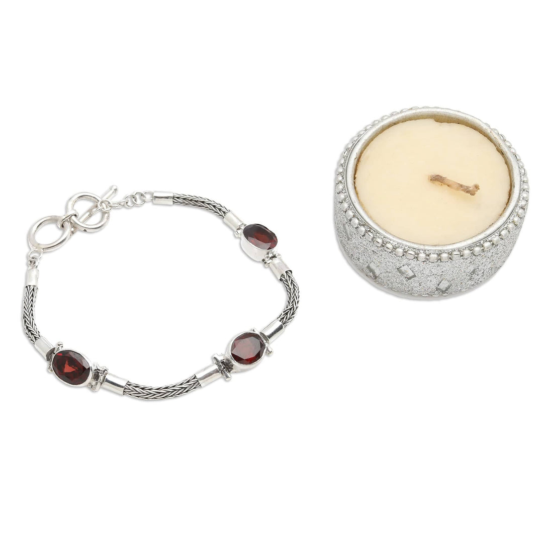 Balinese Sterling Silver 4-Carat Garnet Pendant Bracelet - Fire of Passion