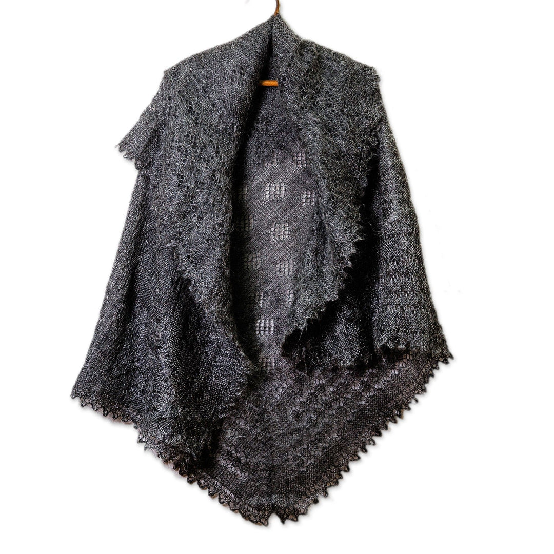Handwoven Soft 100% Cashmere Wool Shawl in Dark Grey - Grey Genius