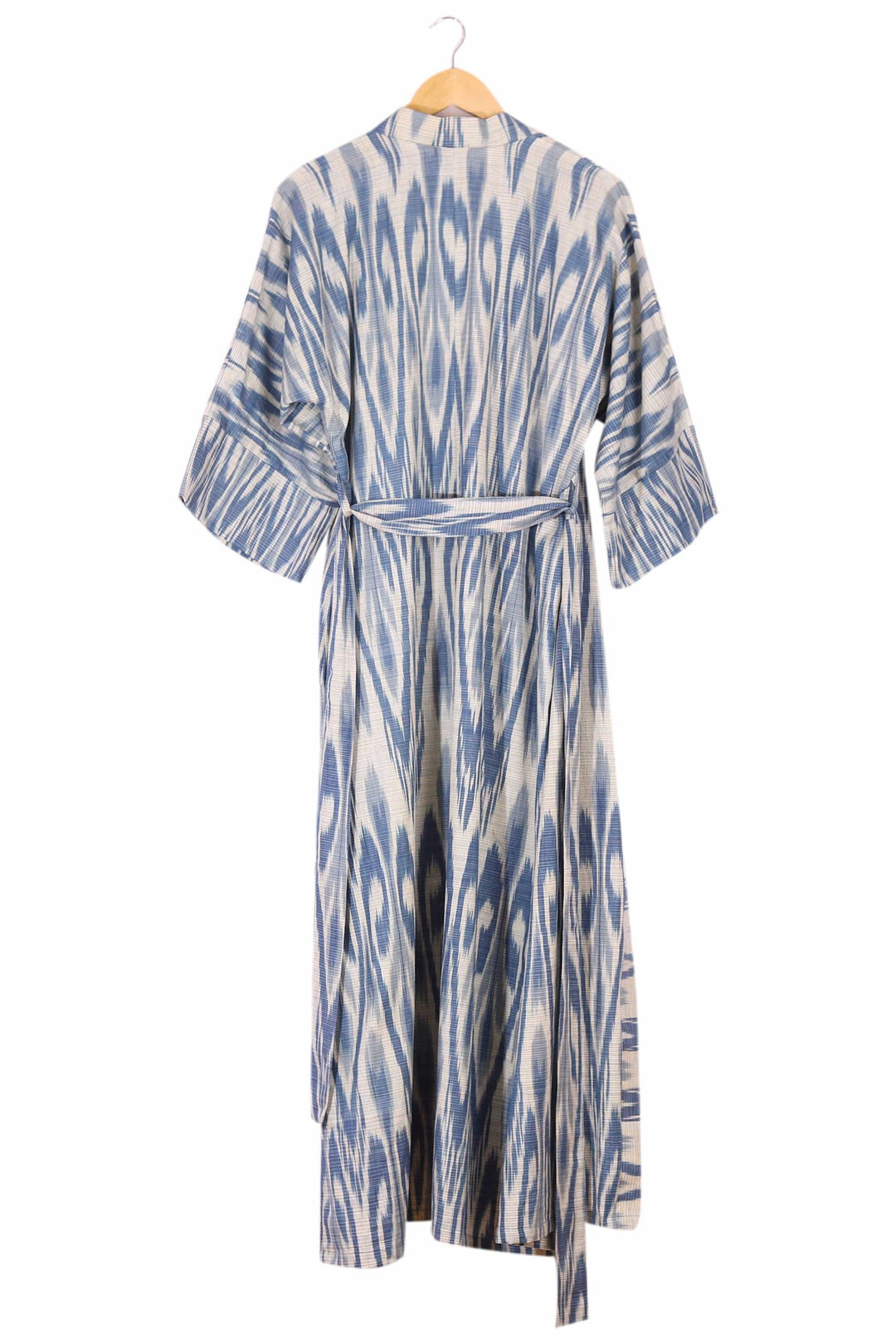 Handwoven 100% Cotton Robe with Blue and White Ikat Patterns - Samarkand Splendor
