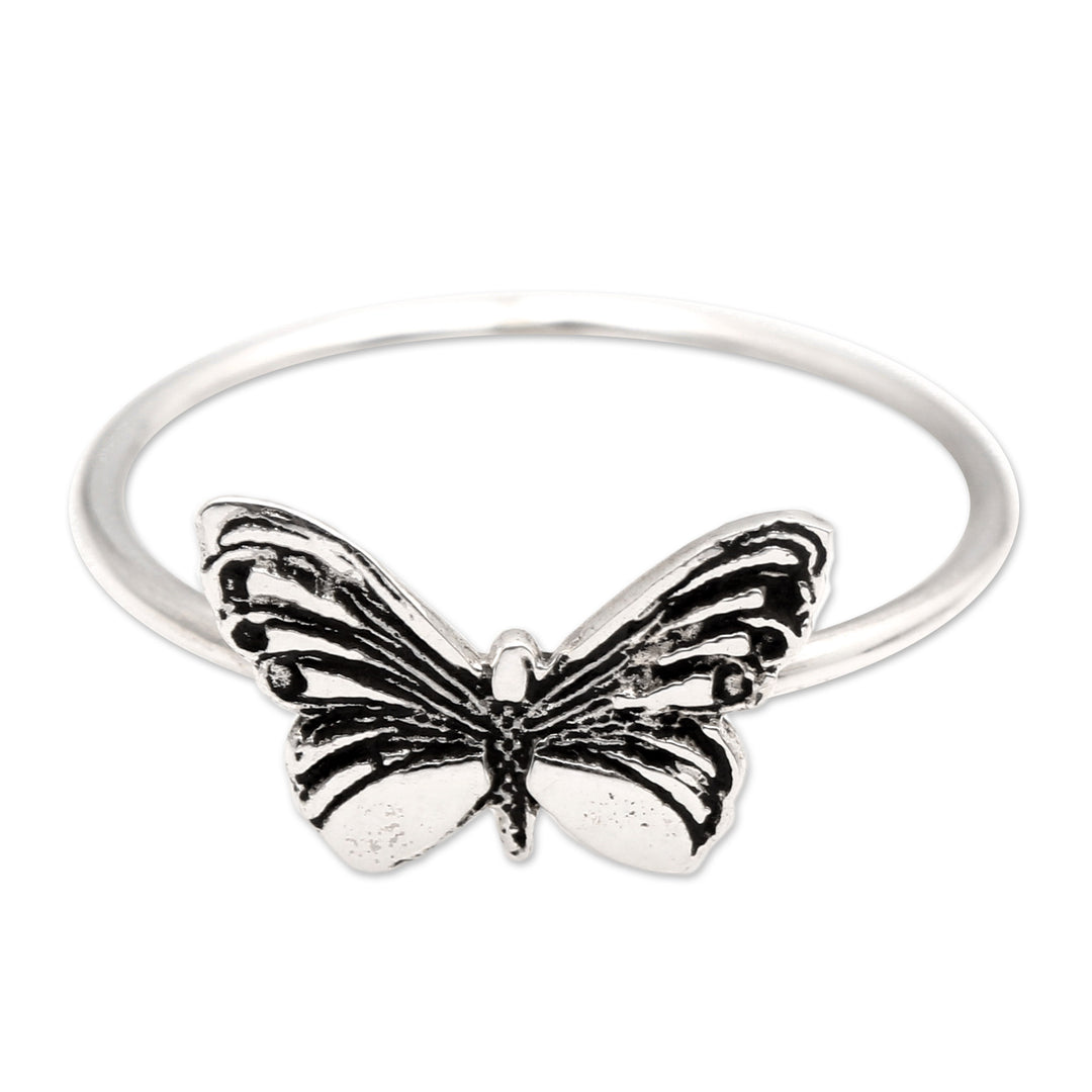 Fluttering Life