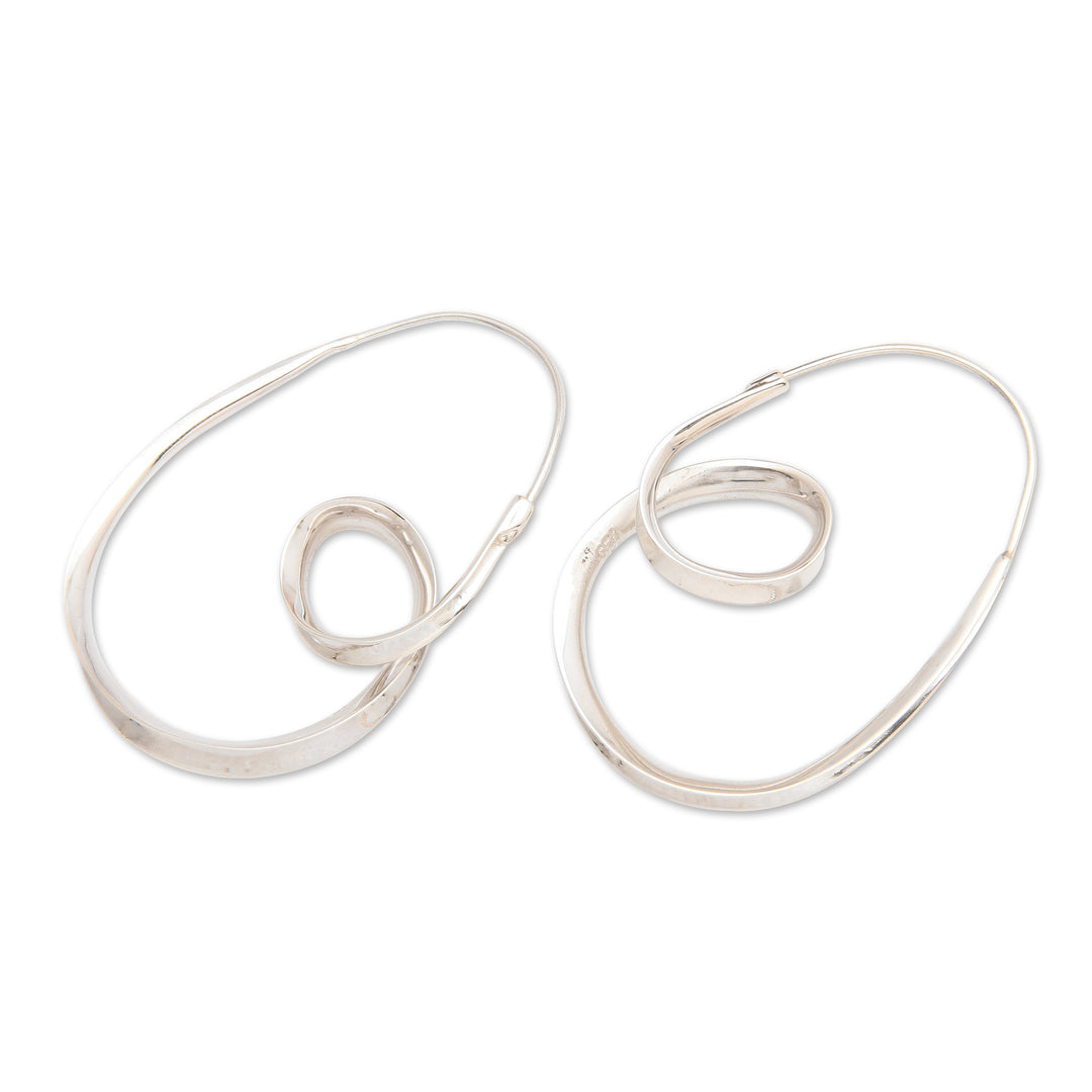 High-Polished Oval-Shaped Sterling Silver Hoop Earrings - Oval Elegance