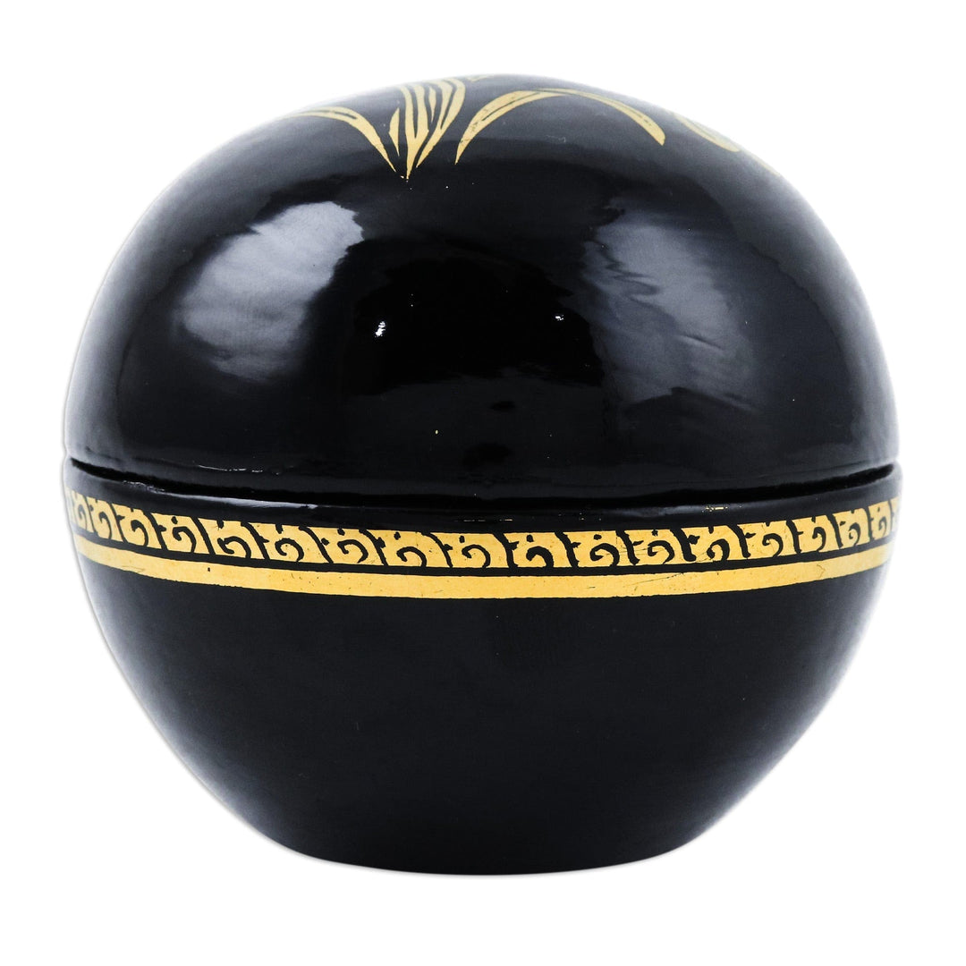 Lacquered Nature-Themed Round Mango Wood Decorative Box - Thai Nature