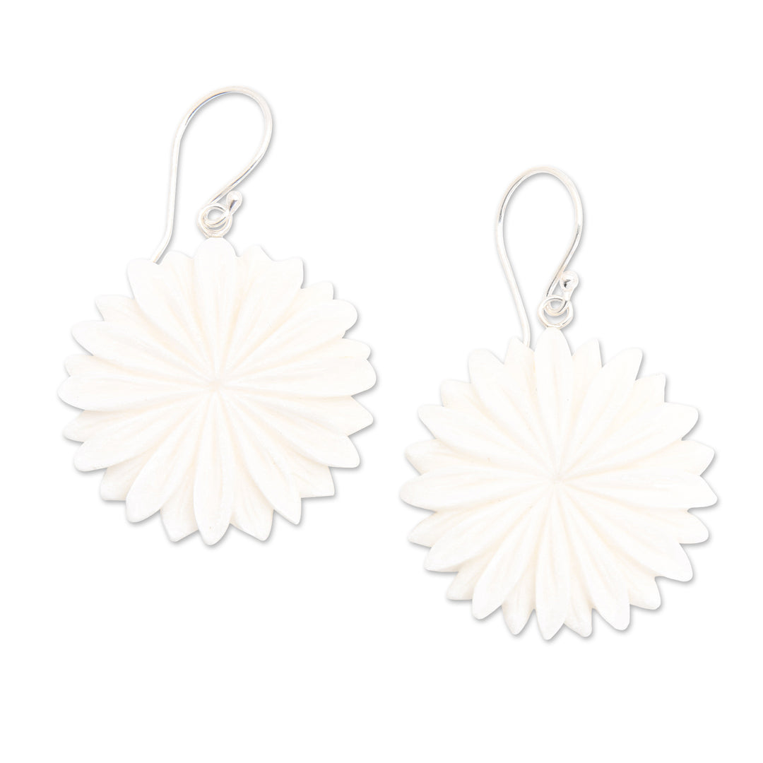 Hand-Carved Margot Bloom-Shaped Dangle Earrings - Snowy Margot