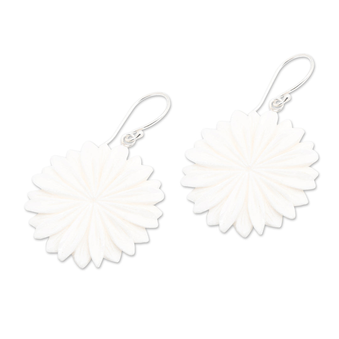 Hand-Carved Margot Bloom-Shaped Dangle Earrings - Snowy Margot