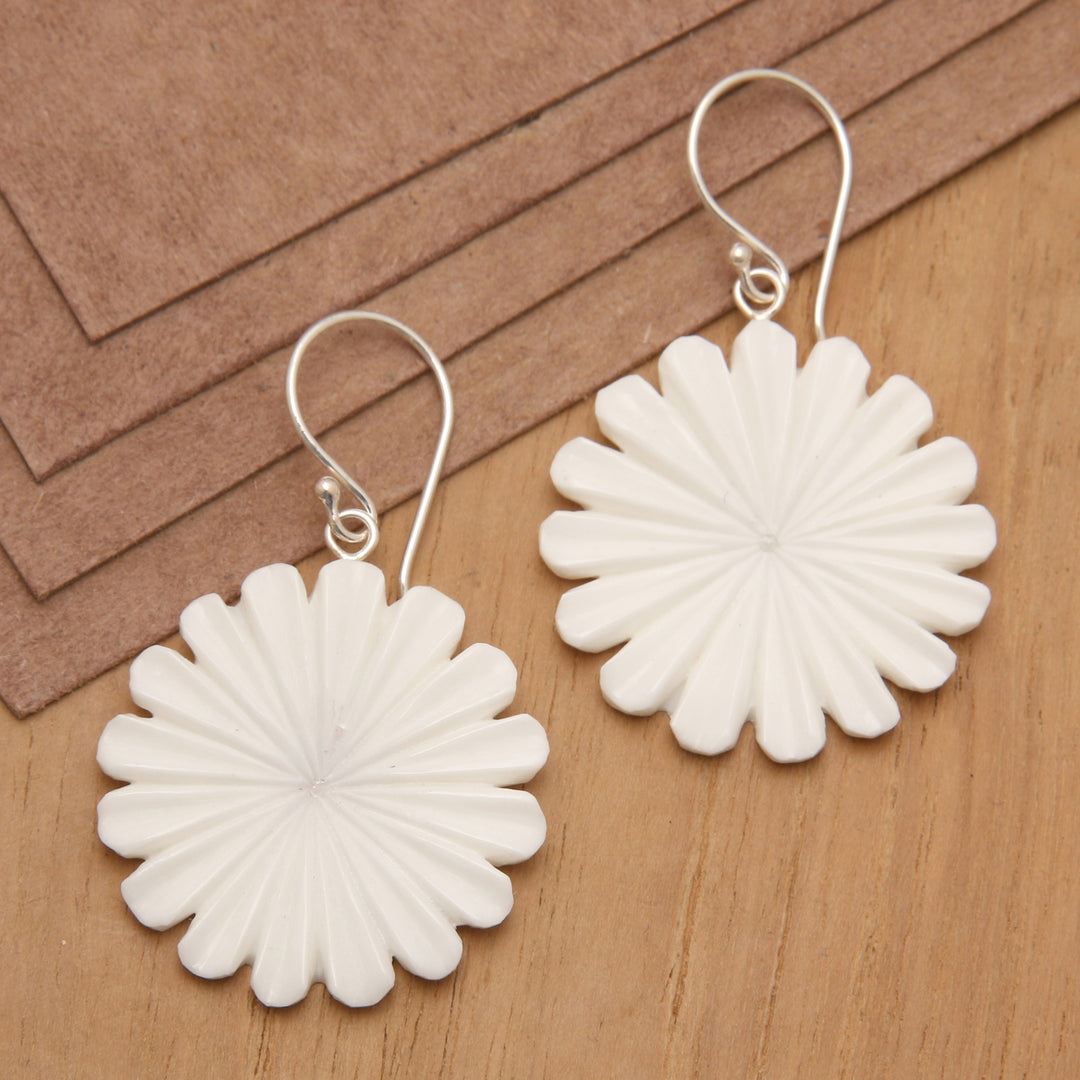 Hand-Carved Fresh Margot Bloom-Shaped Dangle Earrings - Snowy Blooming Margot