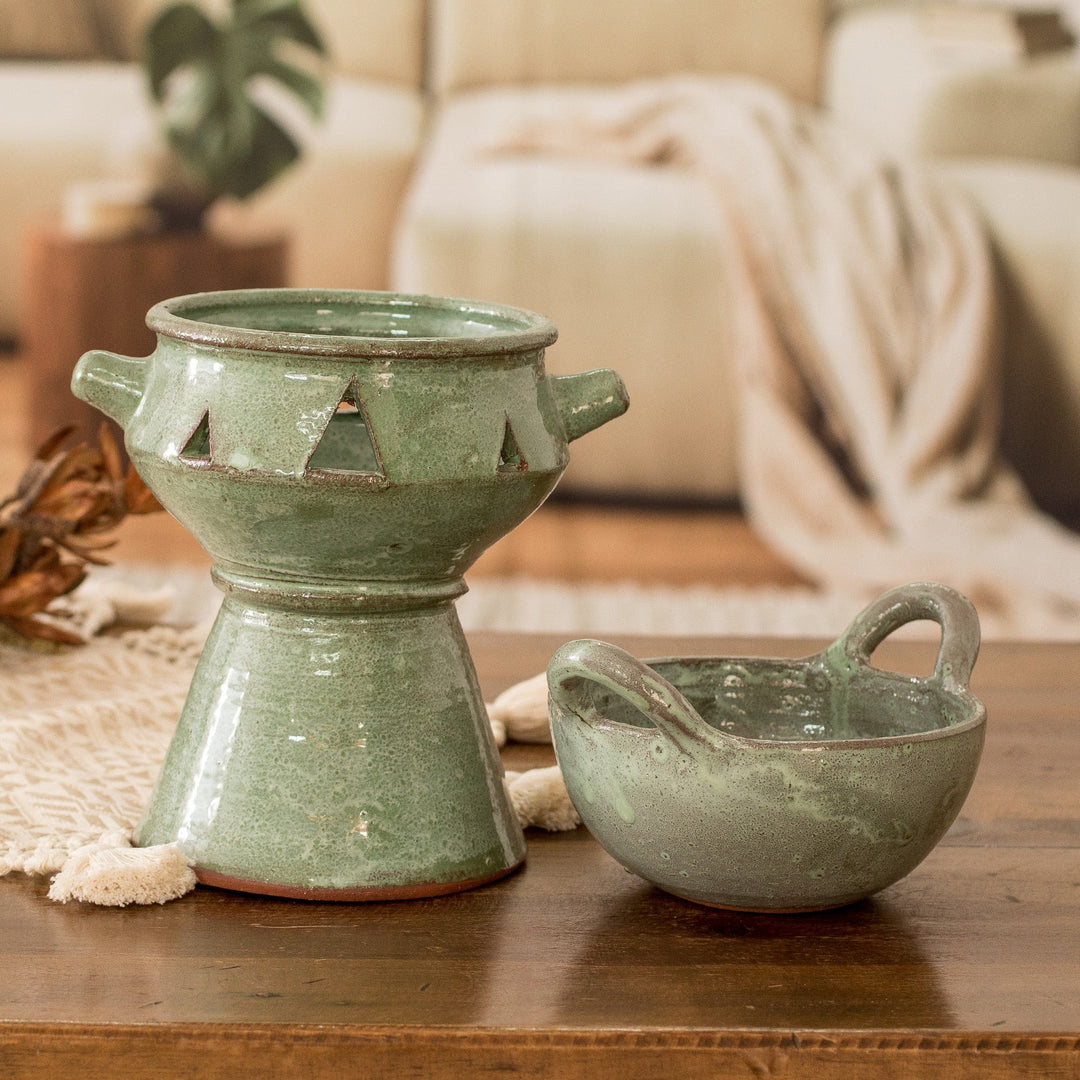 Handcrafted Ceramic Fondue Pot in Green Shade from Honduras - Explosion of Flavor in Green