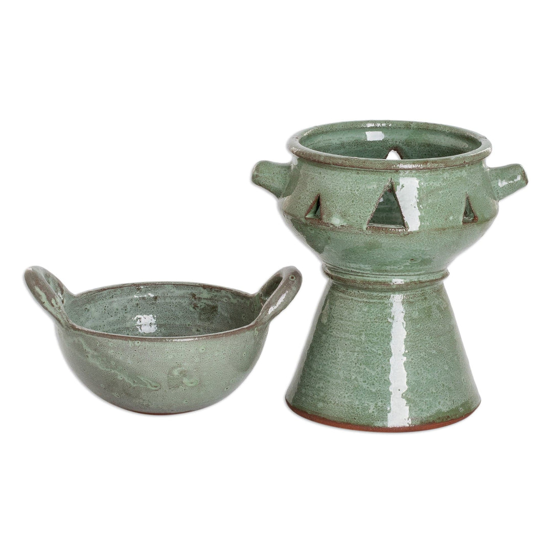 Handcrafted Ceramic Fondue Pot in Green Shade from Honduras - Explosion of Flavor in Green