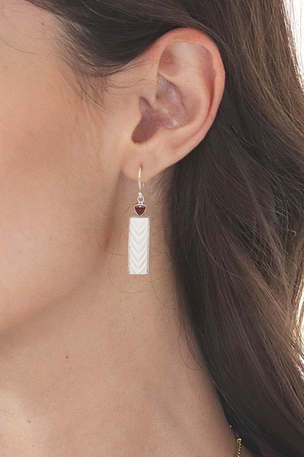 Modern Rectangle One-Carat Natural Garnet Dangle Earrings - Passionate Runway